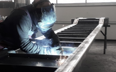 Sonderaufbauten, Montagen, Umbauten für Lkw, Traktor, Spezialfahrzeuge von Dunst Hydraulik und Ladetechnik